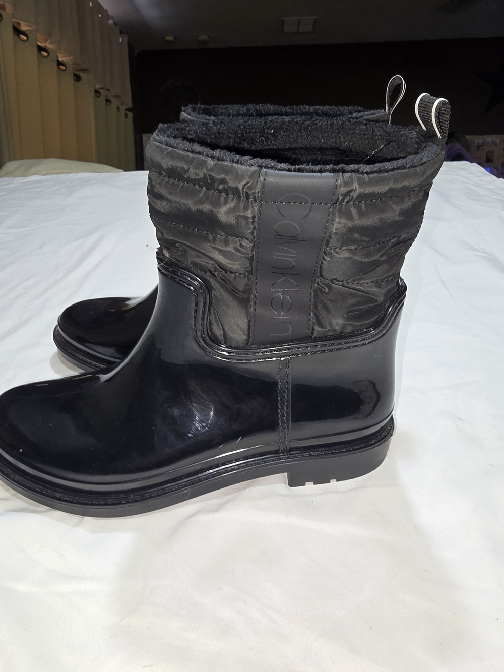 Calvin Klein Sisely KCSISELY2 Womens 6M Black Quilted Faux Fur Rain Boots